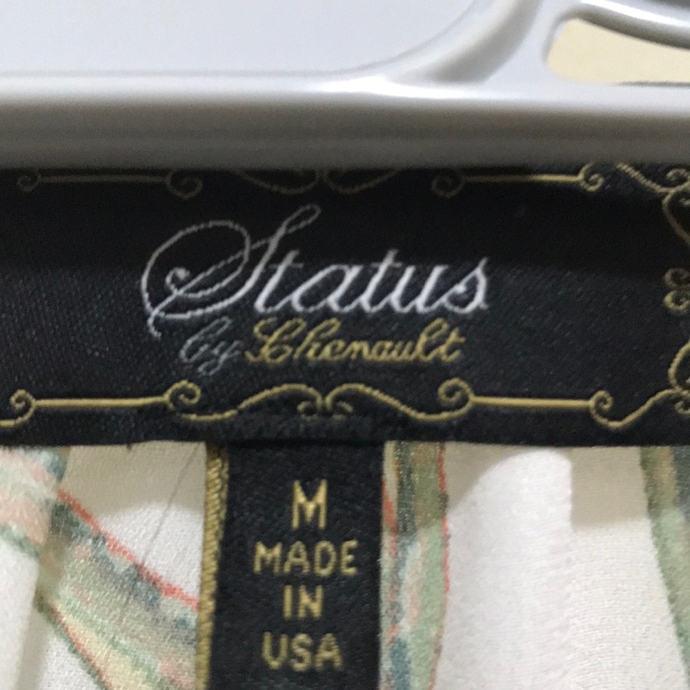 Status Blouse - Picture 4 of 4